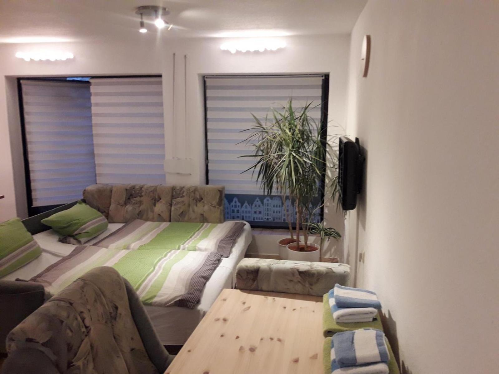 Kleine Ferienwohnung Am Stadtrand Von Leipzig Buitenkant foto