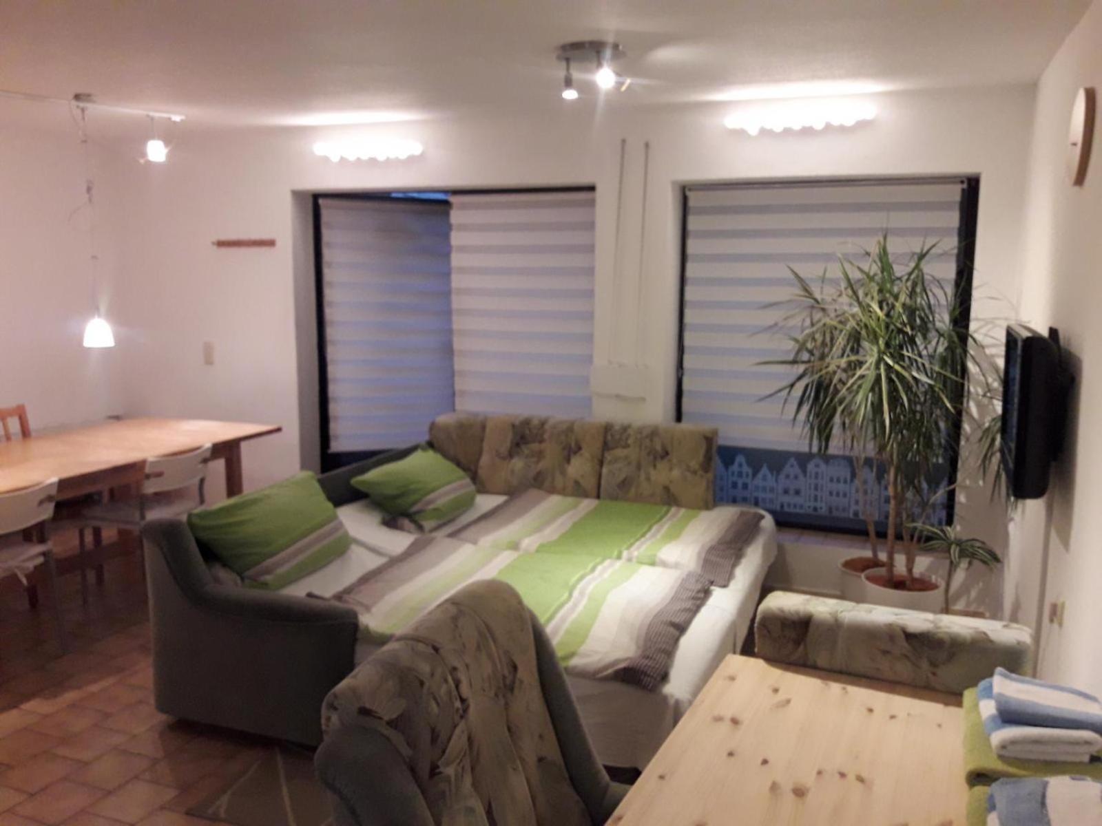 Kleine Ferienwohnung Am Stadtrand Von Leipzig Buitenkant foto
