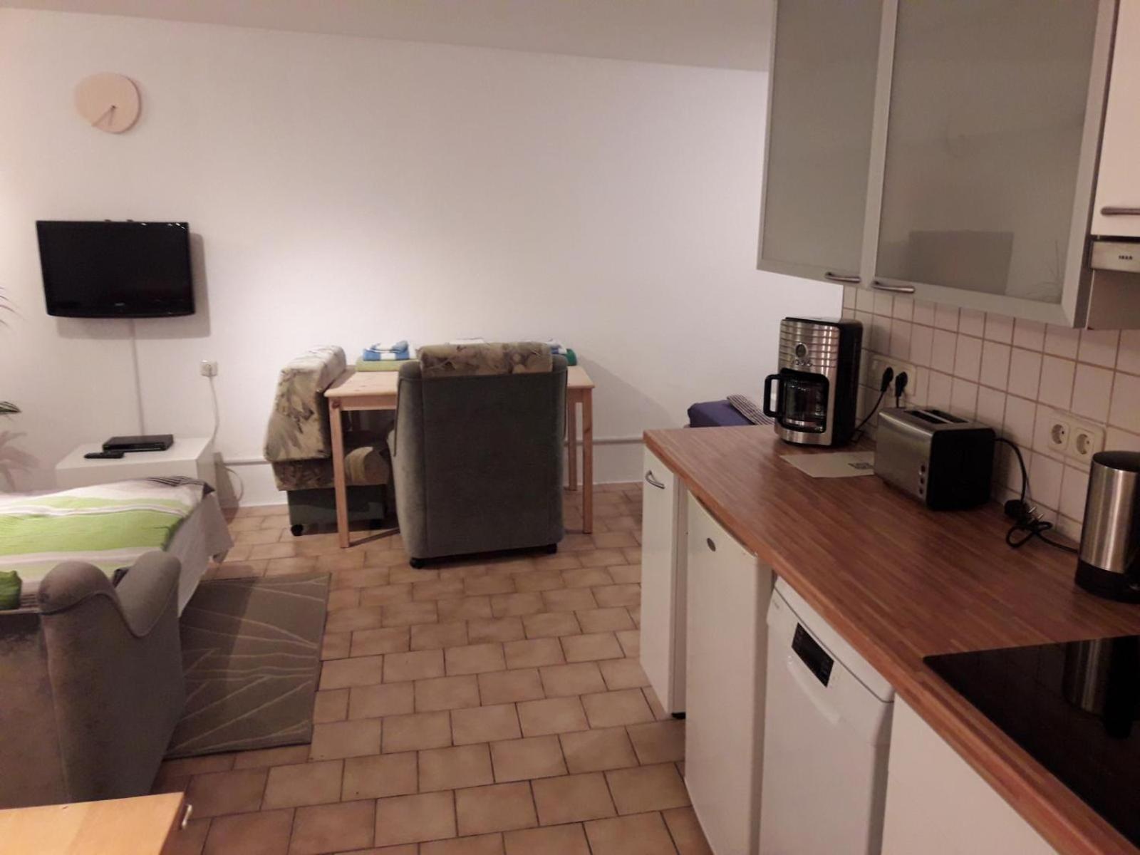 Kleine Ferienwohnung Am Stadtrand Von Leipzig Buitenkant foto